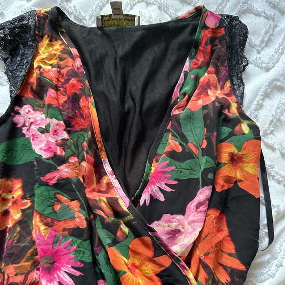 Women’s romper - Picture 3 of 5